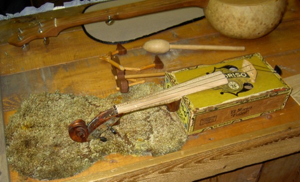 Cigar Box Fiddle